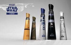 Бутылки минеральной воды Evian в стиле «Звездных войн»