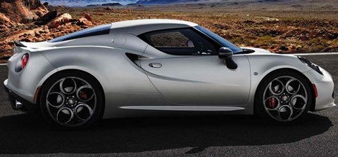 Alfa Romeo 4C Launch Edition 2013