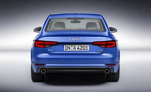 новый Audi A4