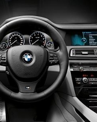 достоинства BMW 750Li xDrive