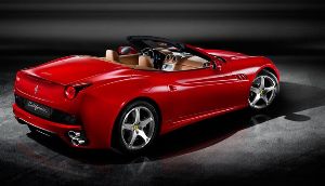 Первый Ferrari California продан