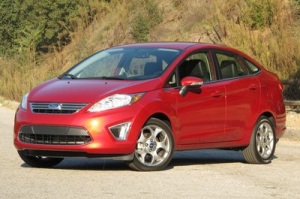 самые недорогие автомобили 2013 Ford Fiesta S