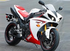 самые быстрые мотоциклы в мире Yamaha YZF R1