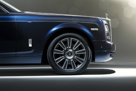 удобства Rolls Royce Phantom Limelight