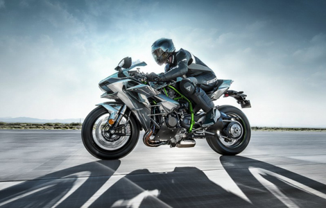 брендовые мотоциклы 2015 года Kawasaki