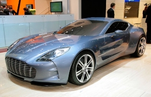 Aston Martin представила в Женеве новый One-77 