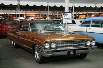 Кабриолет Cadillac 1962 года усовершенствовал Louis Vuitton