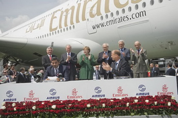 Emirates закупает самолеты на сумму 11,5 миллиардов долларов