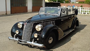 Fiat, возивший Адольфа Гитлера, выставлен на аукцион