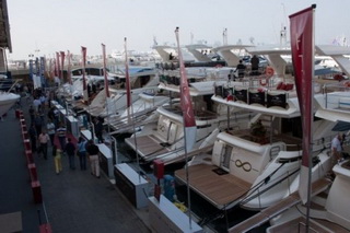 Международная выставка яхт в Генуе
