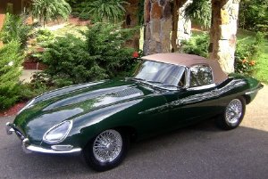 Винтажный Jaguar будет продан с аукциона 