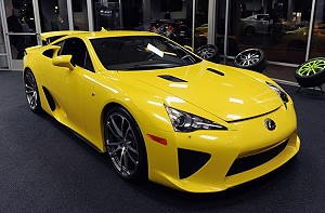 СЕС объявил о запуске тюнинг-программы для Lexus LFA