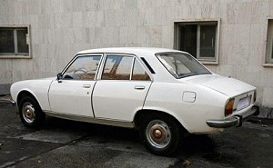 Автомобиль президента Ирана продан за миллион долларов