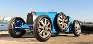 Раритетный Bugatti Type 35В 1925 года продан за 692 789 долларов