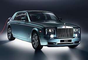 Rolls Royce представил электрическую версию модели Phantom – 102 EX