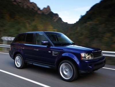 Range Rover Sport образца 2010 года выходит на дороги