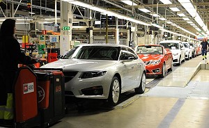Шведский завод Saab возобновил работу после шести недель простоя