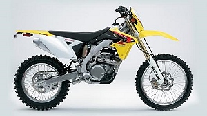 Suzuki выпустил мотоцикл-внедорожник RMX450Z