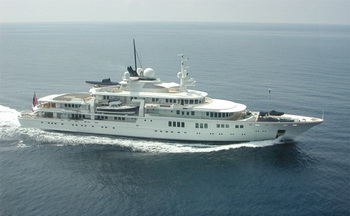 Яхта Пола Аллена продается за 125 миллионов евро