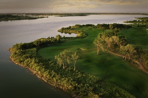 Новый гольф-клуб открывается недалеко от Далласа