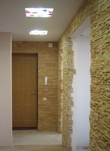 нетрадиционный дизайн камень в интерьере коридора