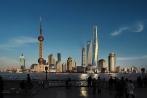 Небоскреб Shanghai Tower достиг своей максимальной высоты