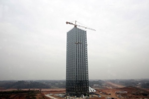 В Китае тридцатиэтажный отель был построен за 360 часов