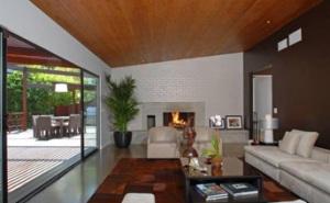 Джош Хатчерсон купил «дом на дереве» в Лос-Анжелесе