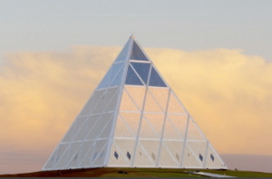 Казахстан доказал, что современные пирамиды имеют право на существование